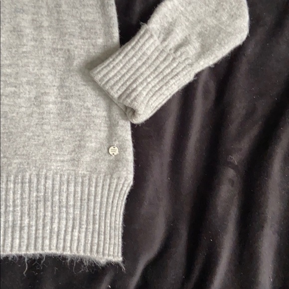 ❤️POINT ZERO PATCH WORKED COLOR BLOCKING SWEATER❤️ - Picture 7 of 15